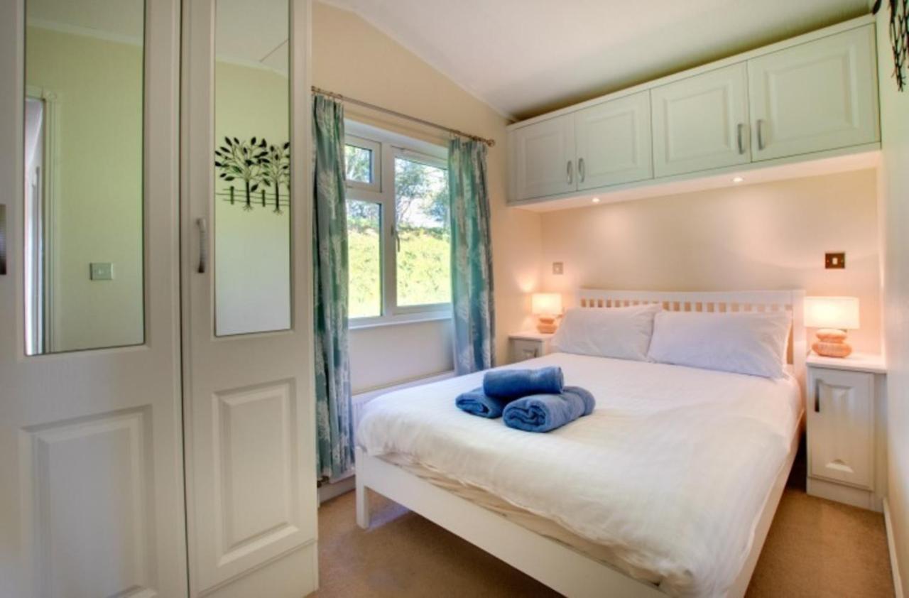 Stunning 3-Bed Hot Tub Lodge Northumberland Felton  Exteriör bild